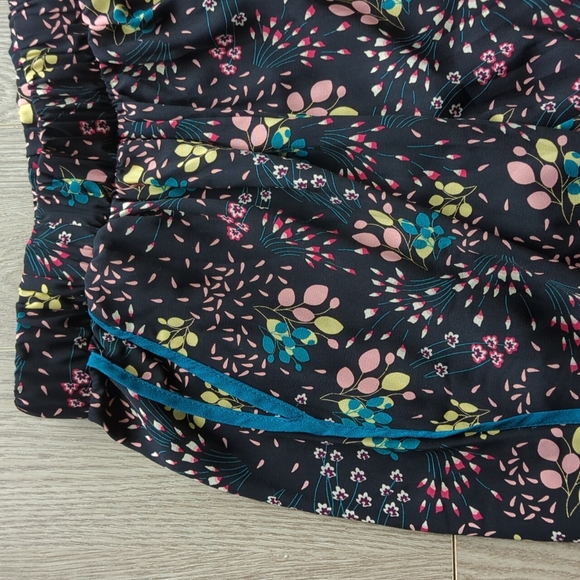 Lulu's boho blooms floral pants size S - Picture 6 of 7